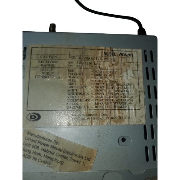 Durabrand 60 Watt Am/fm CD stereo Model Wd520s with detachable face plate - Picture 3 of 3